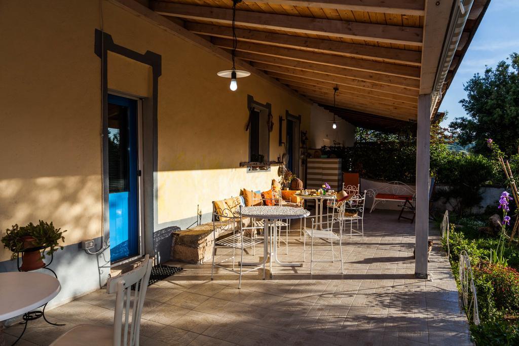 Bed and Breakfast The Old Farm Asfodeli - Adults Only Sanalvò Exterior foto